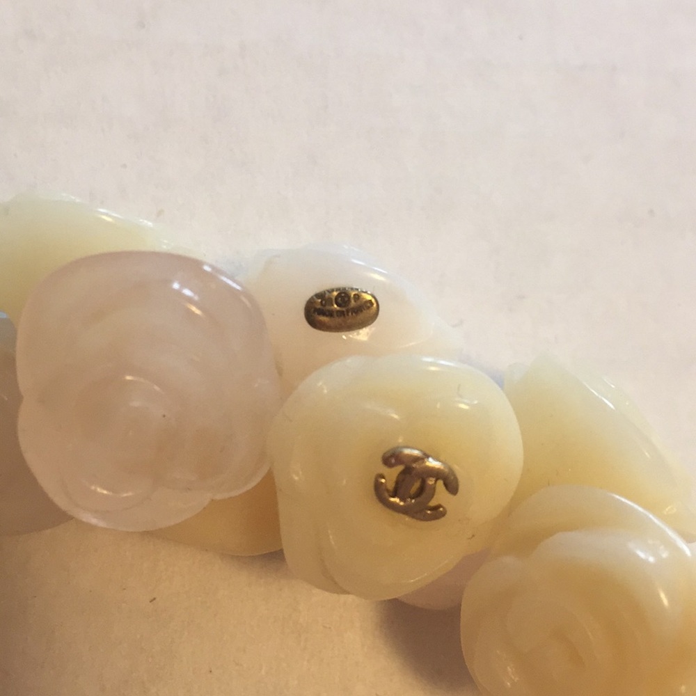 Chanel Stretch Bracelet Pink and White - Picture 5 of 13